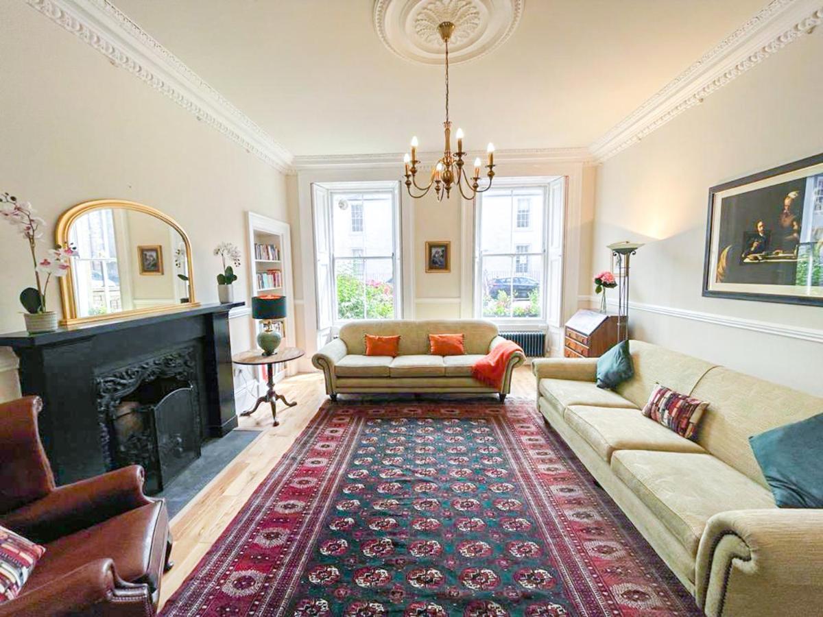Remarkable 5Br Townhouse With Garden, Sleeps 12 EDI Exteriér fotografie